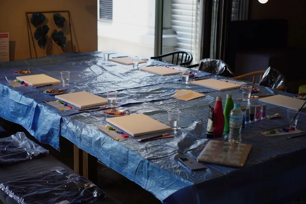 弊社が用意した会場でのワークショップ風景