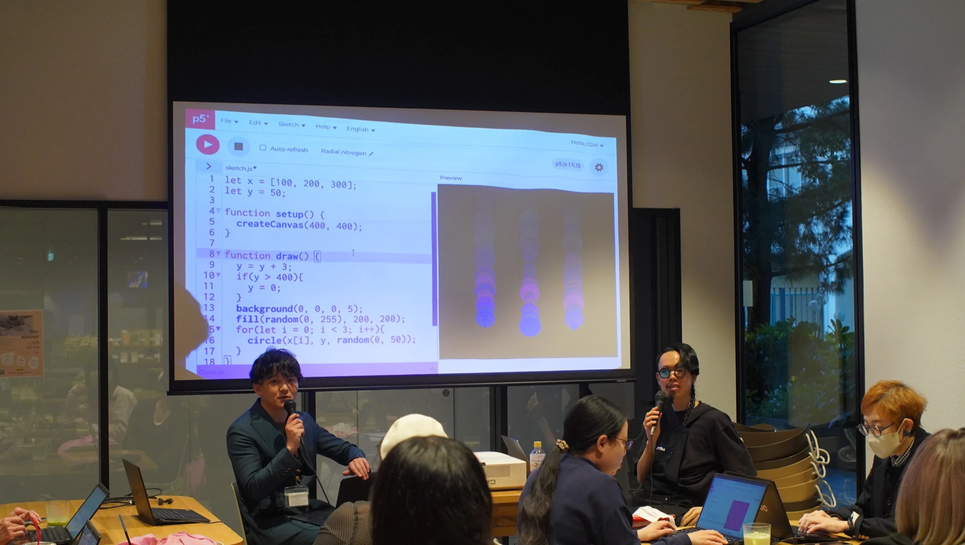 対談を囲む会場全体の様子